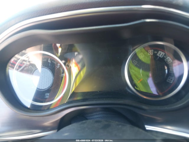 Продажа на аукционе авто 2018 Dodge Challenger Sxt, vin: 2C3CDZAG3JH241831, номер лота: 45691024
