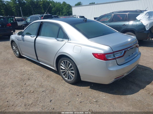 Lincoln Continental Select 2018 1LN6L9SK6J5603524 Image 3
