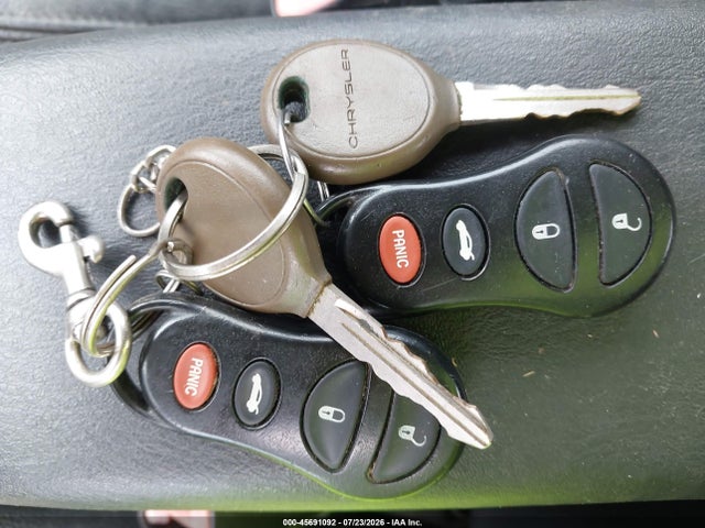 45691092 :رقم المزاد ، 1C3EL55R55N576490 vin ، 2005 Chrysler Sebring Touring مزاد بيع