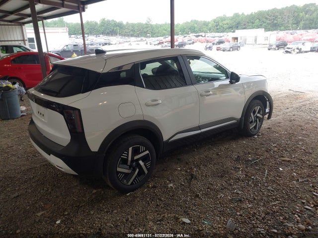 3N8AP6CE9TL313747 Nissan KICKS SV
