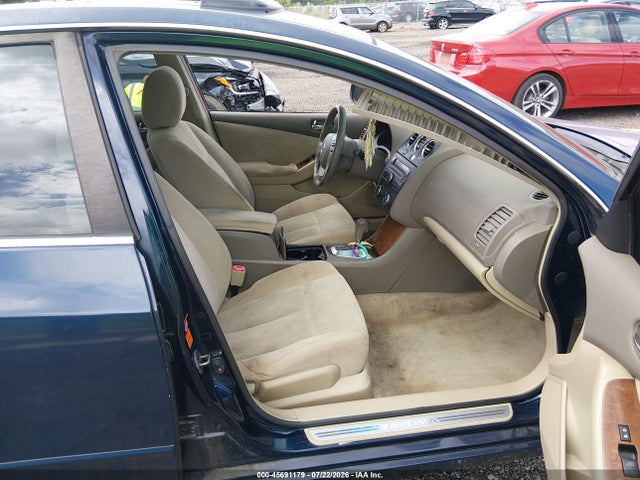 2008 Nissan Altima 2.5 S მანქანა იყიდება აუქციონზე, vin: 1N4AL21E08N417494, აუქციონის ნომერი: 45691179