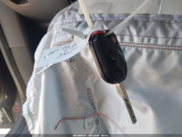 45691211 :رقم المزاد ، 1FMCU0F77HUC31032 vin ، 2017 Ford Escape S مزاد بيع