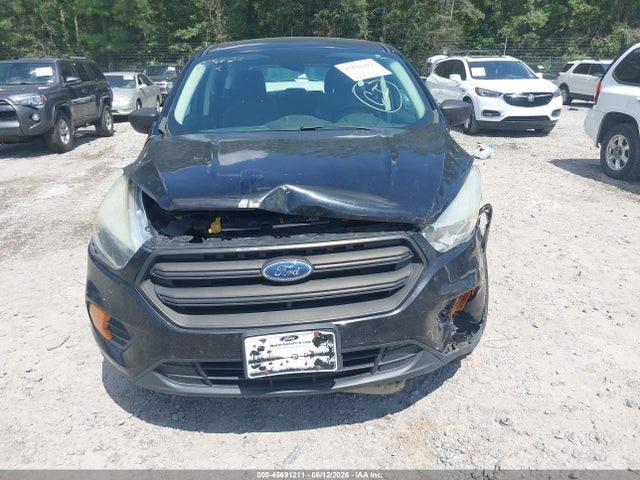 45691211 :رقم المزاد ، 1FMCU0F77HUC31032 vin ، 2017 Ford Escape S مزاد بيع