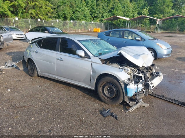2020 Nissan Altima S Fwd მანქანა იყიდება აუქციონზე, vin: 1N4BL4BV2LN320269, აუქციონის ნომერი: 45691231