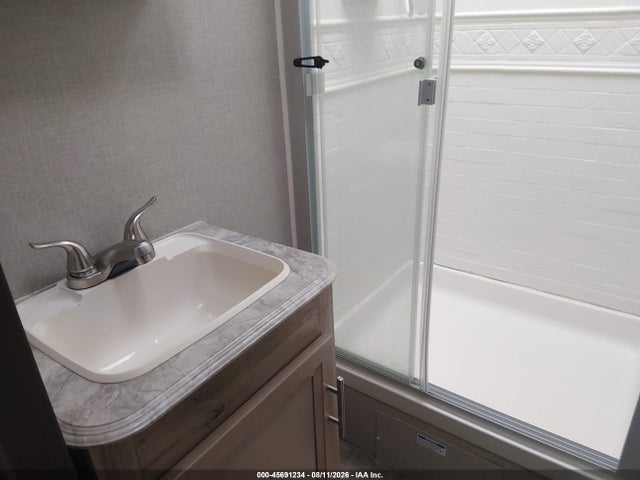 Coachmen Catalina 2021 5ZT2CAVB1MX021659 Image 16