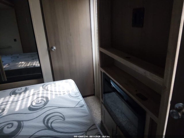 Coachmen Catalina 2021 5ZT2CAVB1MX021659 Image 17