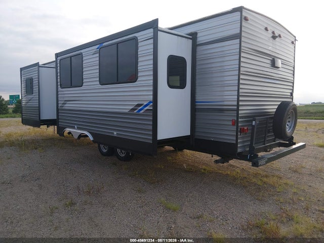 Coachmen Catalina 2021 5ZT2CAVB1MX021659 Image 3