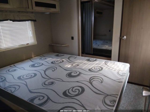 Coachmen Catalina 2021 5ZT2CAVB1MX021659 Image 14