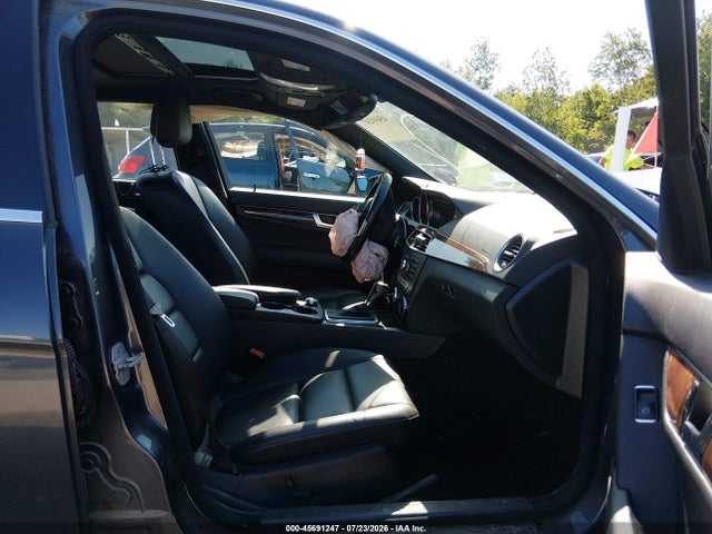 Продаж на аукціоні авто 2014 Mercedes-benz C 300 Sport 4matic, vin: WDDGF8AB0ER305227, номер лоту: 45691247