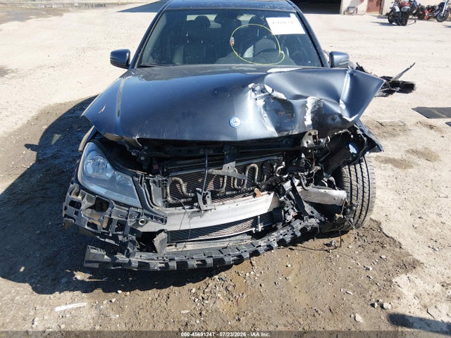 Продаж на аукціоні авто 2014 Mercedes-benz C 300 Sport 4matic, vin: WDDGF8AB0ER305227, номер лоту: 45691247