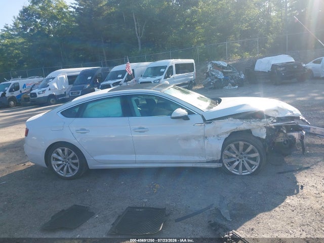 Audi A5 2.0t Premium 2018 WAUBNCF54JA136686 Image 13