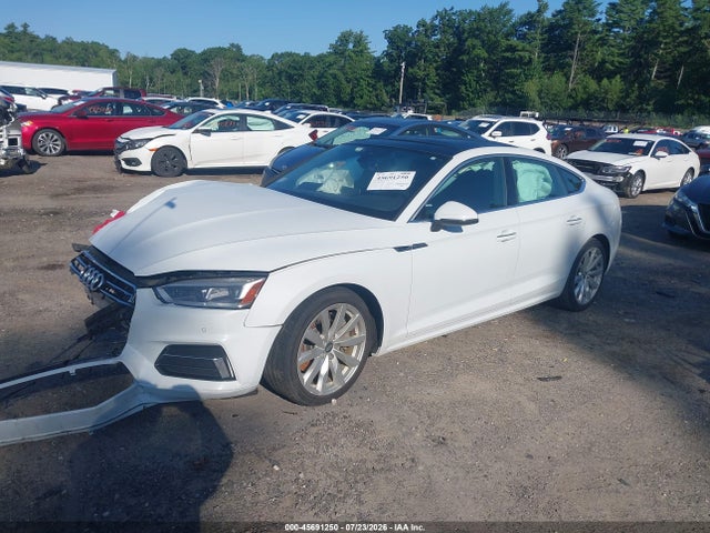 Audi A5 2.0t Premium 2018 WAUBNCF54JA136686 Image 2