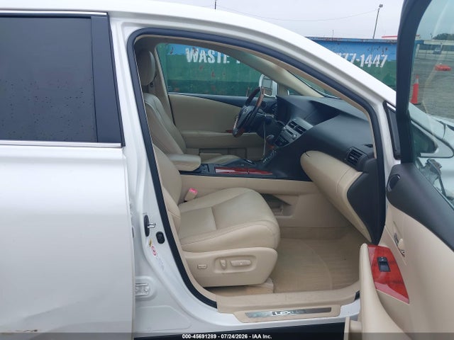45691289 :رقم المزاد ، JTJZB1BA1B2005547 vin ، 2011 Lexus Rx 450h مزاد بيع