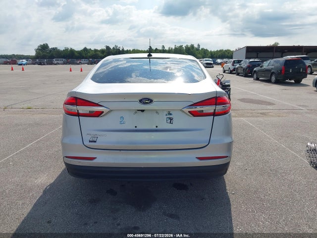 Продажа на аукционе авто 2019 Ford Fusion S, vin: 3FA6P0G74KR130428, номер лота: 45691296