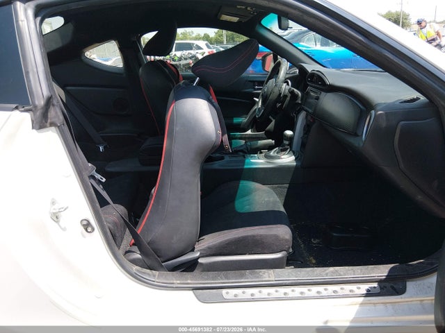 Scion FR-S 2014 JF1ZNAA1XE8703576 Image 5