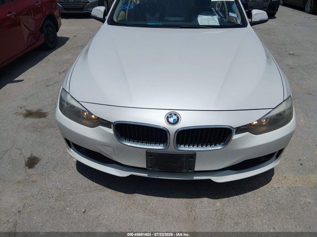 Продаж на аукціоні авто 2013 Bmw 320i, vin: WBA3B1C50DF461817, номер лоту: 45691403