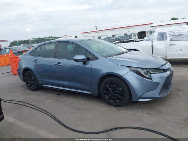 45691410 :رقم المزاد ، 5YFEPMAE0MP153444 vin ، 2021 Toyota Corolla Le مزاد بيع