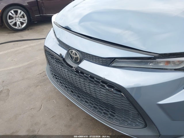 45691410 :رقم المزاد ، 5YFEPMAE0MP153444 vin ، 2021 Toyota Corolla Le مزاد بيع