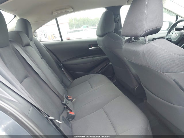45691410 :رقم المزاد ، 5YFEPMAE0MP153444 vin ، 2021 Toyota Corolla Le مزاد بيع