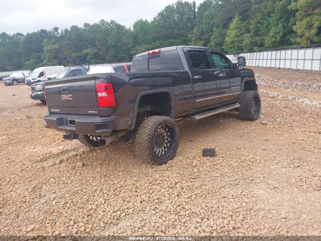 45691417 :رقم المزاد ، 1GT42YE82GF106224 vin ، 2016 Gmc Sierra 3500hd Denali مزاد بيع