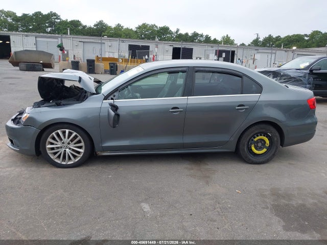 Продаж на аукціоні авто 2013 Volkswagen Jetta 2.5l Se, vin: 3VWDP7AJ3DM218611, номер лоту: 45691449