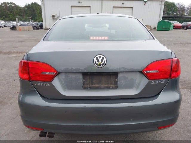 Продаж на аукціоні авто 2013 Volkswagen Jetta 2.5l Se, vin: 3VWDP7AJ3DM218611, номер лоту: 45691449