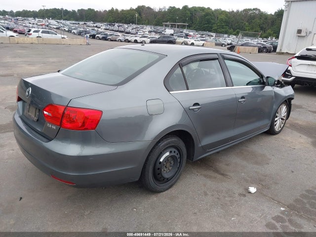 Продаж на аукціоні авто 2013 Volkswagen Jetta 2.5l Se, vin: 3VWDP7AJ3DM218611, номер лоту: 45691449