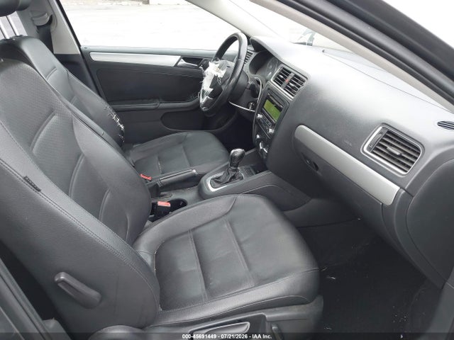 Продаж на аукціоні авто 2013 Volkswagen Jetta 2.5l Se, vin: 3VWDP7AJ3DM218611, номер лоту: 45691449
