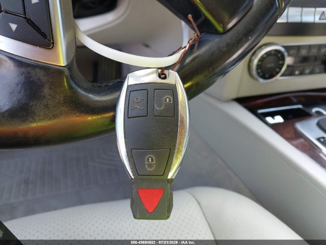 45691522 :رقم المزاد ، WDDGF4HB9CR222469 vin ، 2012 Mercedes-benz C 250 Luxury مزاد بيع