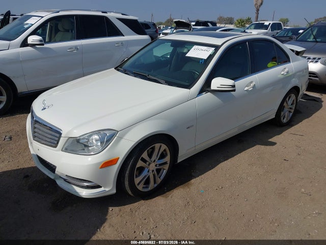 45691522 :رقم المزاد ، WDDGF4HB9CR222469 vin ، 2012 Mercedes-benz C 250 Luxury مزاد بيع