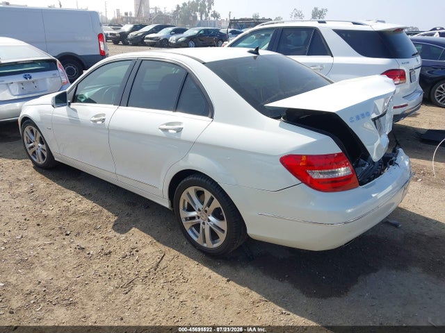 45691522 :رقم المزاد ، WDDGF4HB9CR222469 vin ، 2012 Mercedes-benz C 250 Luxury مزاد بيع