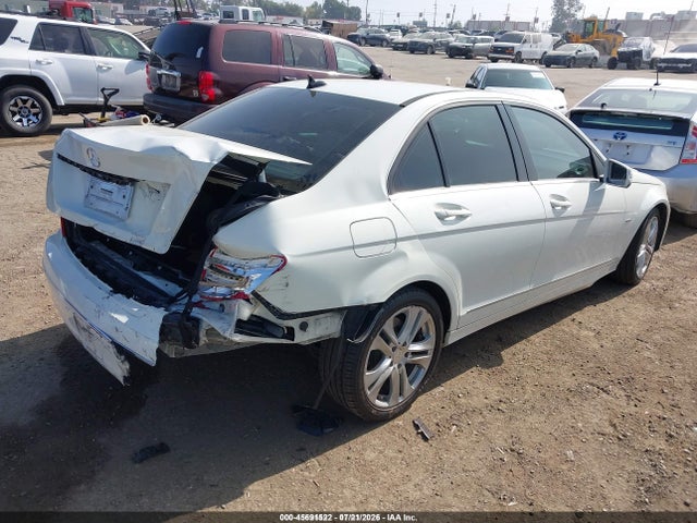 45691522 :رقم المزاد ، WDDGF4HB9CR222469 vin ، 2012 Mercedes-benz C 250 Luxury مزاد بيع