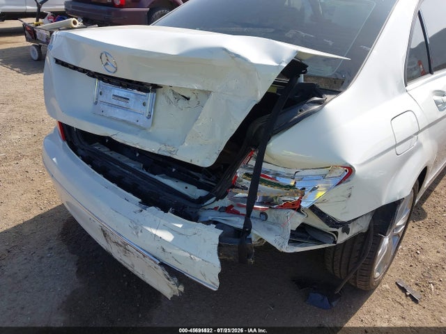 45691522 :رقم المزاد ، WDDGF4HB9CR222469 vin ، 2012 Mercedes-benz C 250 Luxury مزاد بيع