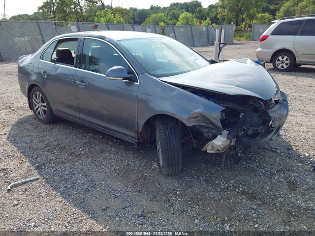 2006 Volkswagen Jetta 2.5 მანქანა იყიდება აუქციონზე, vin: 3VWSF71K46M728584, აუქციონის ნომერი: 45691544
