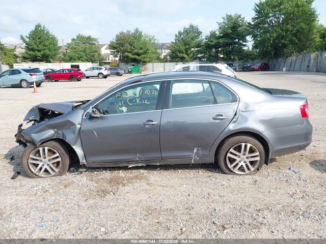 Продажа на аукционе авто 2006 Volkswagen Jetta 2.5, vin: 3VWSF71K46M728584, номер лота: 45691544