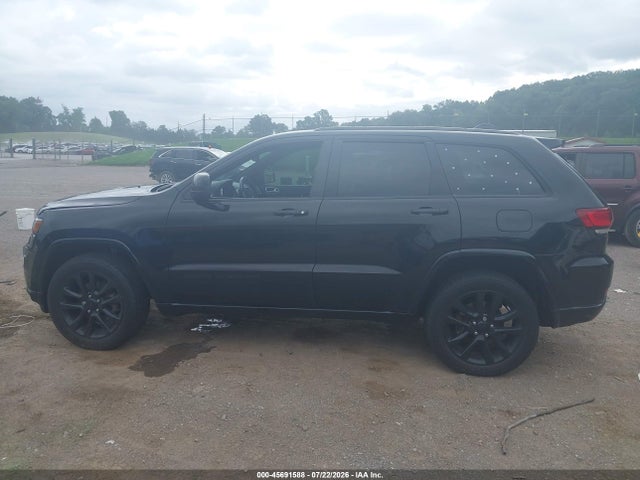 Продаж на аукціоні авто 2018 Jeep Grand Cherokee Altitude 4x4, vin: 1C4RJFAG1JC264704, номер лоту: 45691588