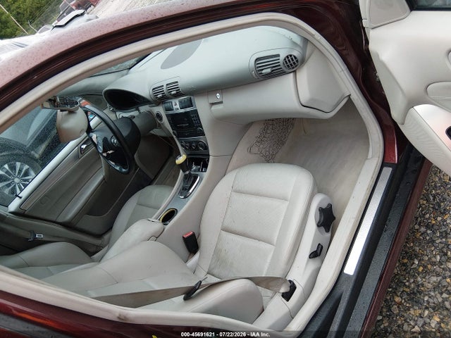 Продажа на аукционе авто 2006 Mercedes-benz C 230 Sport, vin: WDBRF52H86A877150, номер лота: 45691621