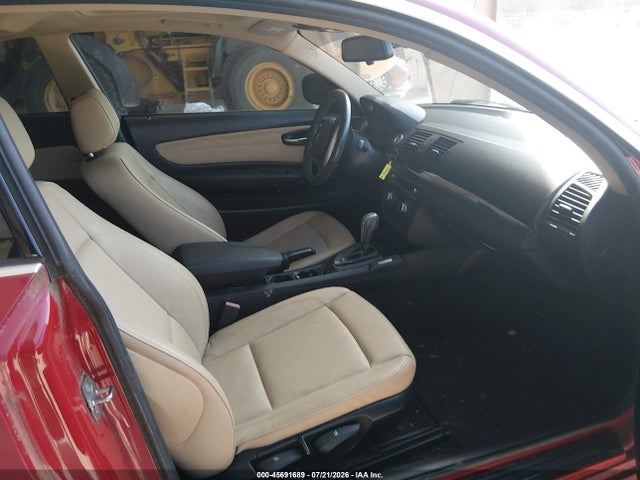 45691689 :رقم المزاد ، WBAUP7C52BVK78415 vin ، 2011 Bmw 128i مزاد بيع
