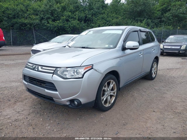 Продажа на аукционе авто 2014 Mitsubishi Outlander Gt, vin: JA4JZ4AX3EZ006871, номер лота: 45691700