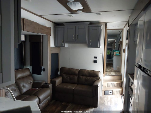 Keystone Rv Fuzion 2021 4YDF37927MF810157 Image 17