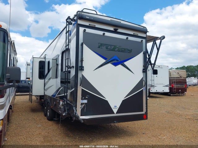 Keystone Rv Fuzion 2021 4YDF37927MF810157 Image 3