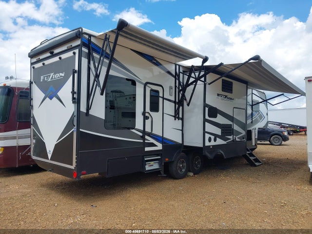 Keystone Rv Fuzion 2021 4YDF37927MF810157 Image 4