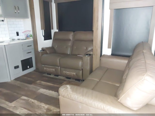 Keystone Rv Fuzion 2021 4YDF37927MF810157 Image 8