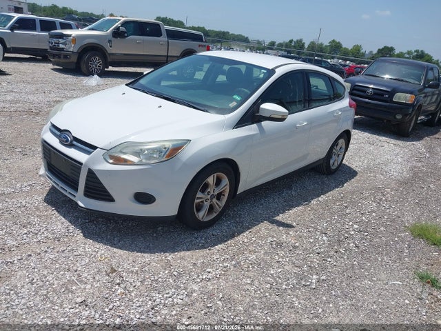 Ford FOCUS SE 2014 1FADP3K23EL390665 Image 2