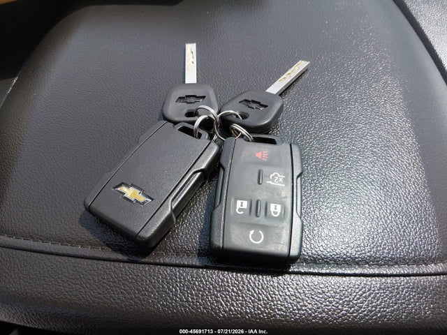 1GNSKAECXHR310747 Chevrolet Tahoe Ls