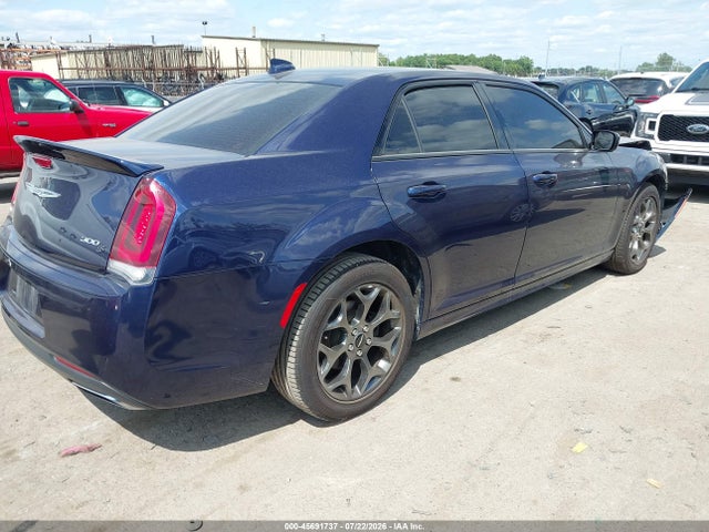 Продаж на аукціоні авто 2017 Chrysler 300 300s Awd, vin: 2C3CCAGG5HH527203, номер лоту: 45691737