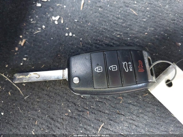 45691776 :رقم المزاد ، 5XXGT4L35GG113468 vin ، 2016 Kia Optima Lx مزاد بيع