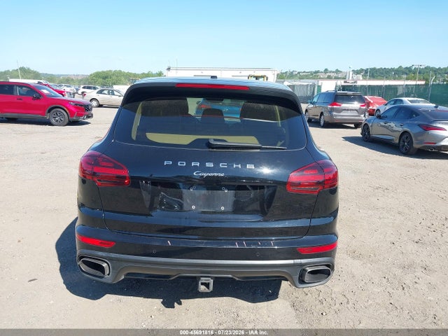 2017 Porsche Cayenne Platinum Edition მანქანა იყიდება აუქციონზე, vin: WP1AA2A26HKA84031, აუქციონის ნომერი: 45691816