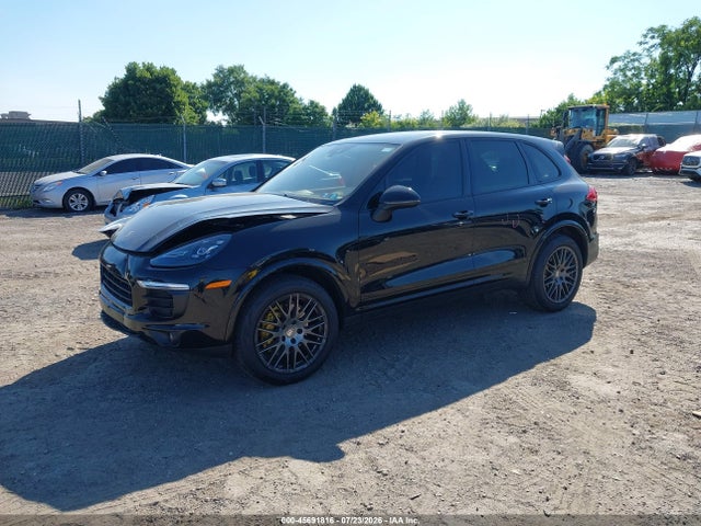 2017 Porsche Cayenne Platinum Edition მანქანა იყიდება აუქციონზე, vin: WP1AA2A26HKA84031, აუქციონის ნომერი: 45691816