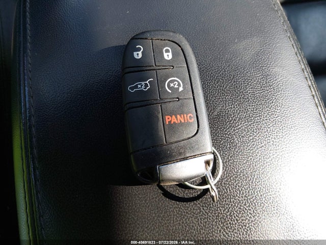 45691823 :رقم المزاد ، 1C4RJFBG0KC661675 vin ، 2019 Jeep Grand Cherokee Limited 4x4 مزاد بيع
